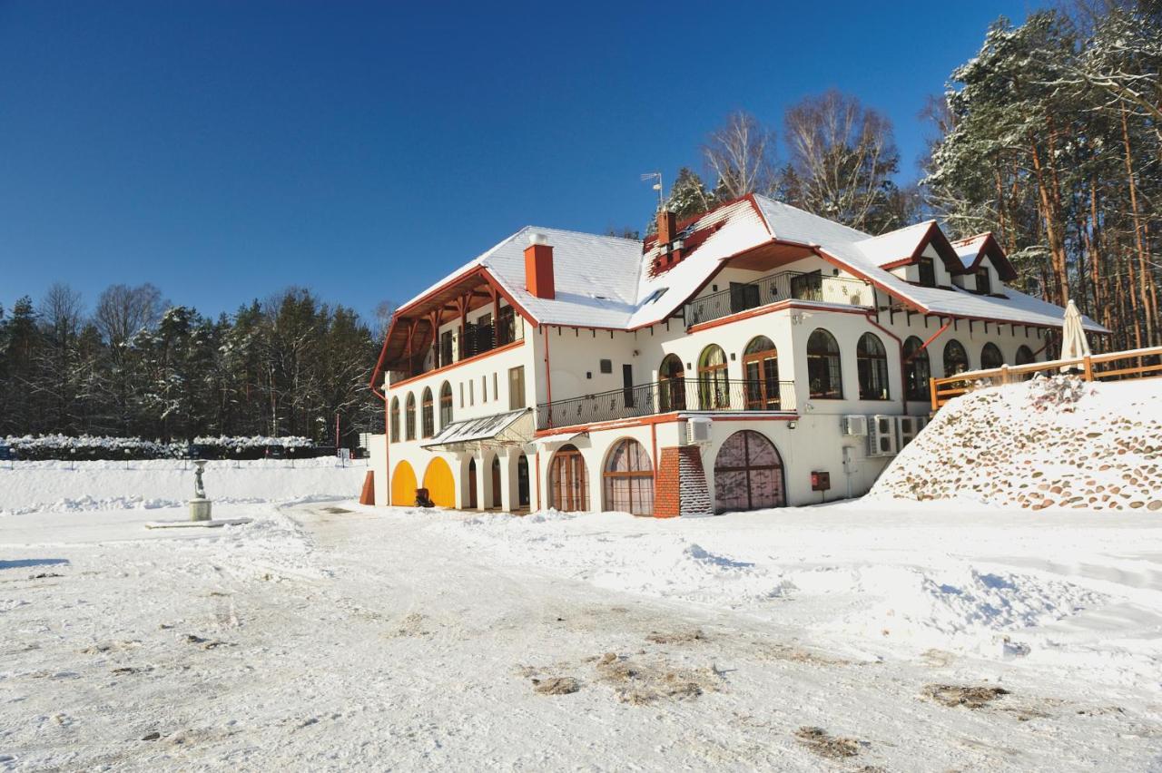 Malutkie Resort Radomsko Luaran gambar