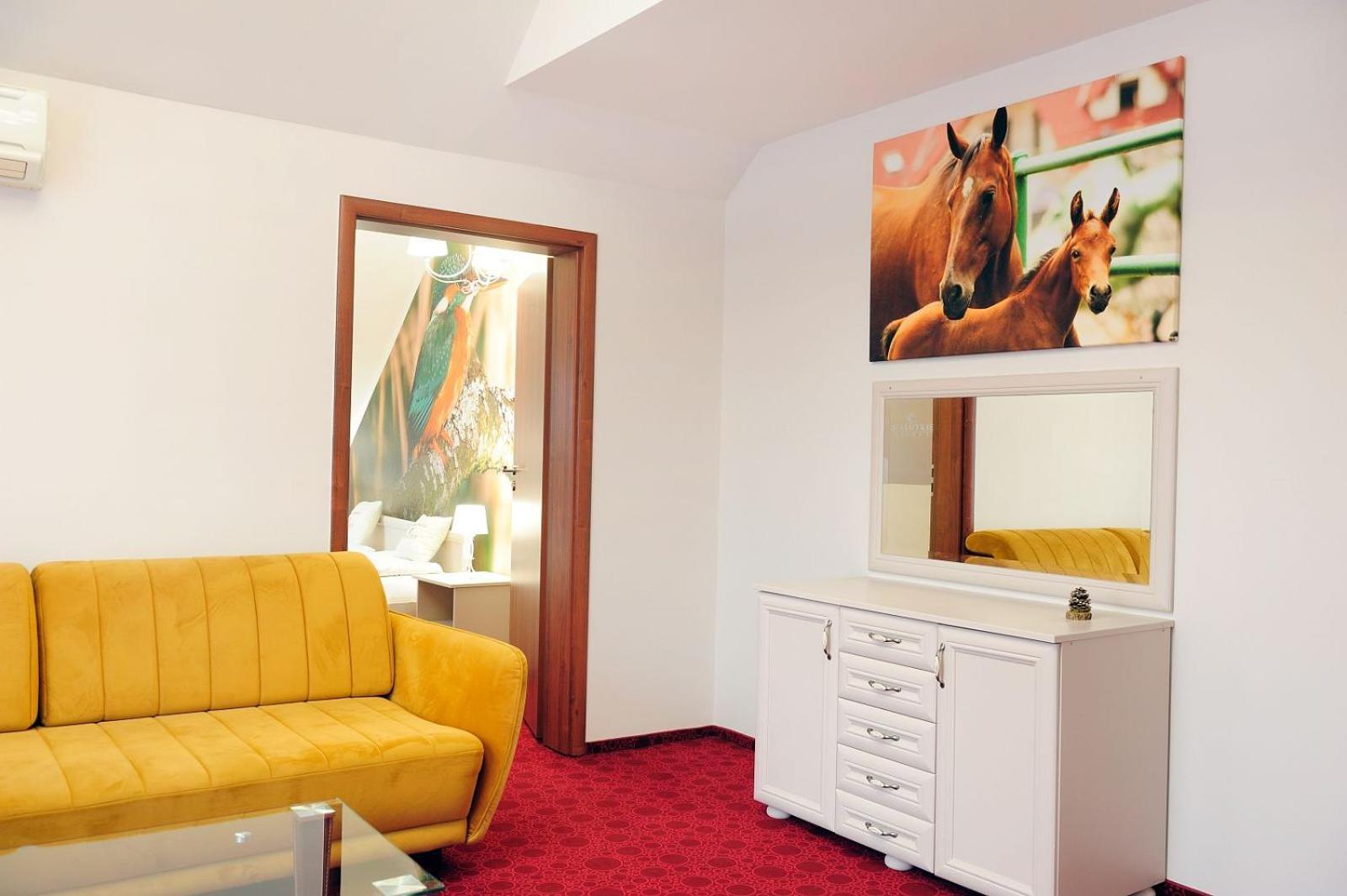 Malutkie Resort Radomsko Luaran gambar