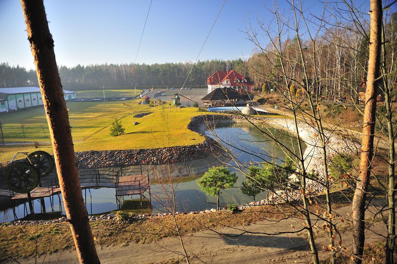 Malutkie Resort Radomsko Luaran gambar